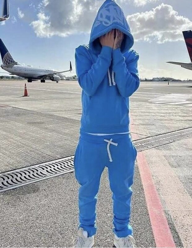 syna word blue tracksuit