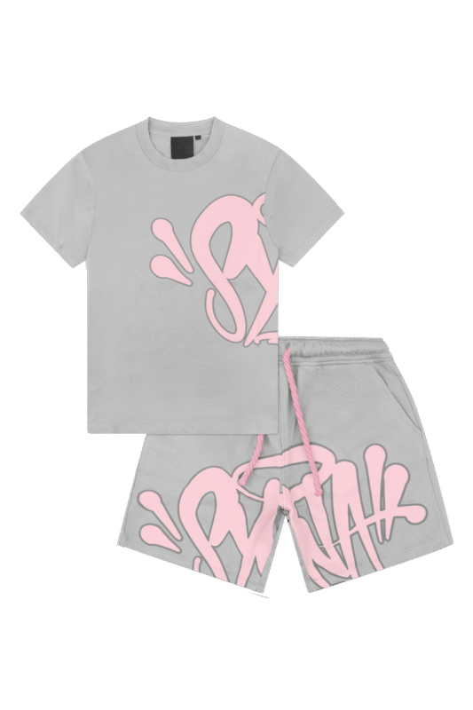 syna world logo shorts set